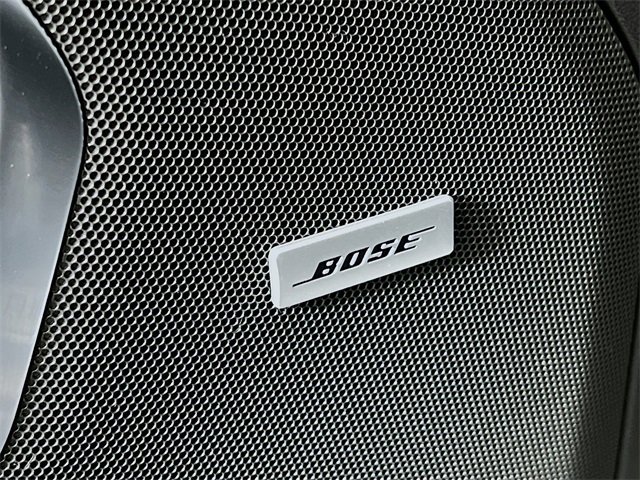 Used 2022 Chevrolet Suburban Premier image 33