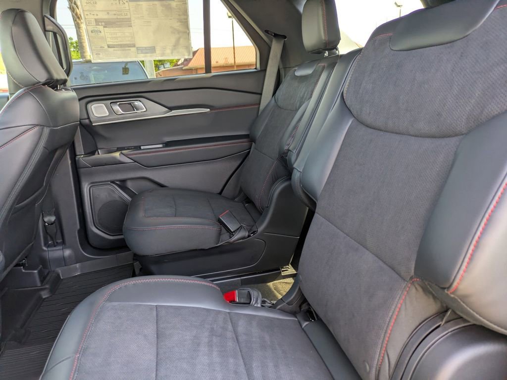 New 2026 Ford Explorer ST image 17