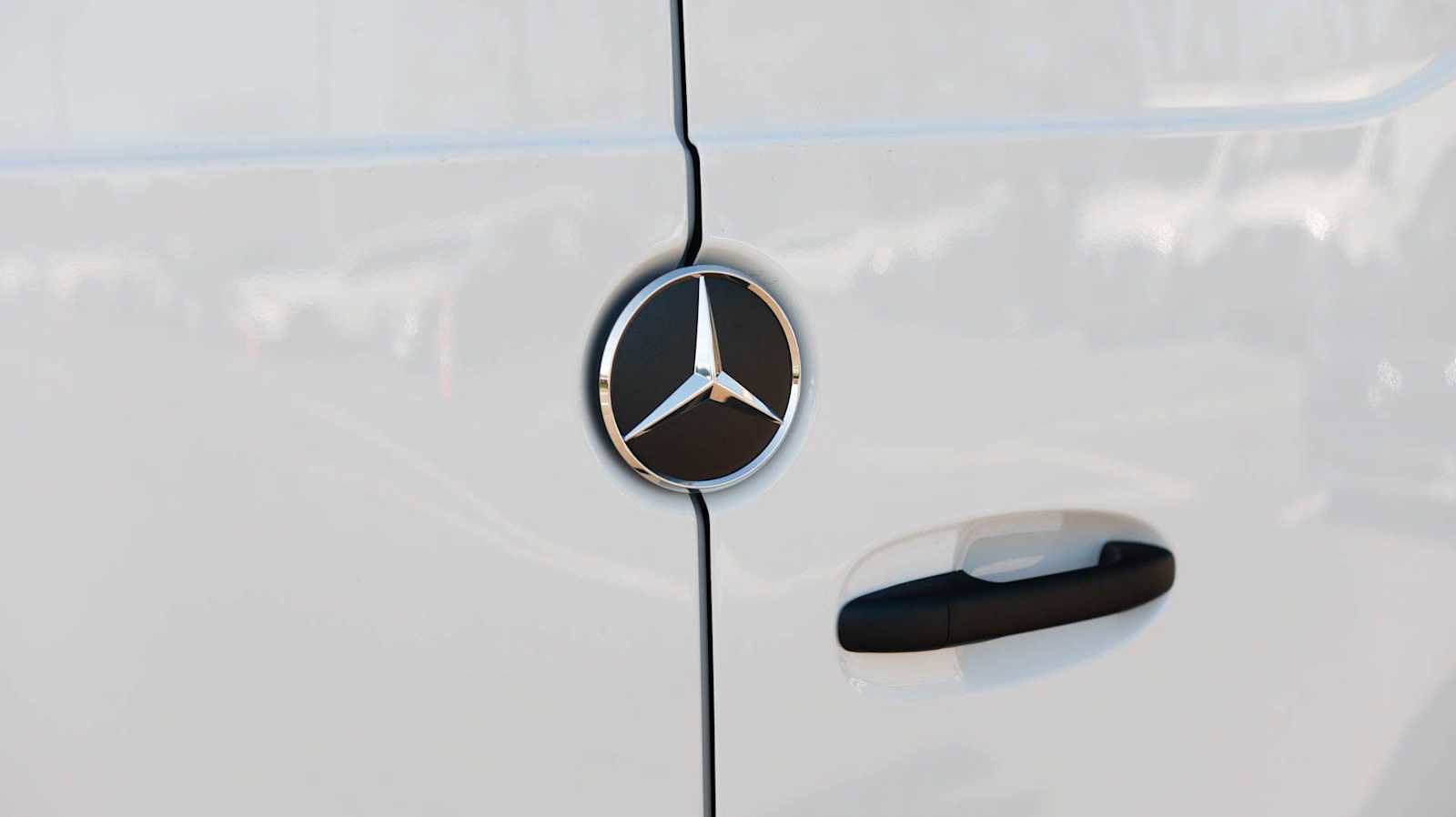 New 2025 Mercedes-Benz Sprinter 2500 image 11