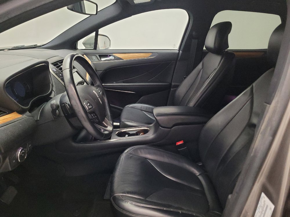 Used 2016 Lincoln MKC Select w/ Select Plus Package FWD image 17