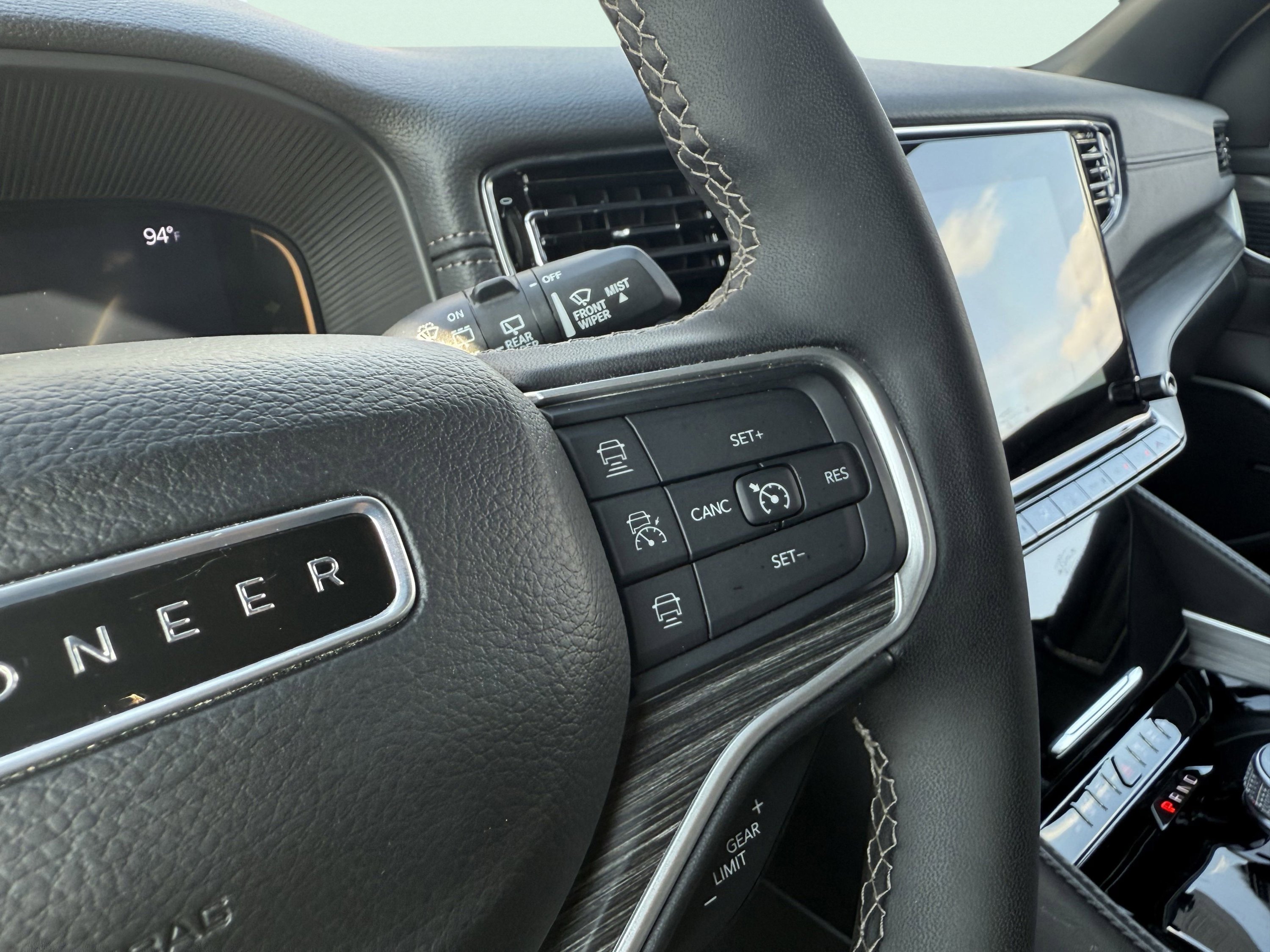 Used 2024 Jeep Wagoneer Series II w/ Flexible Seating Group image 84