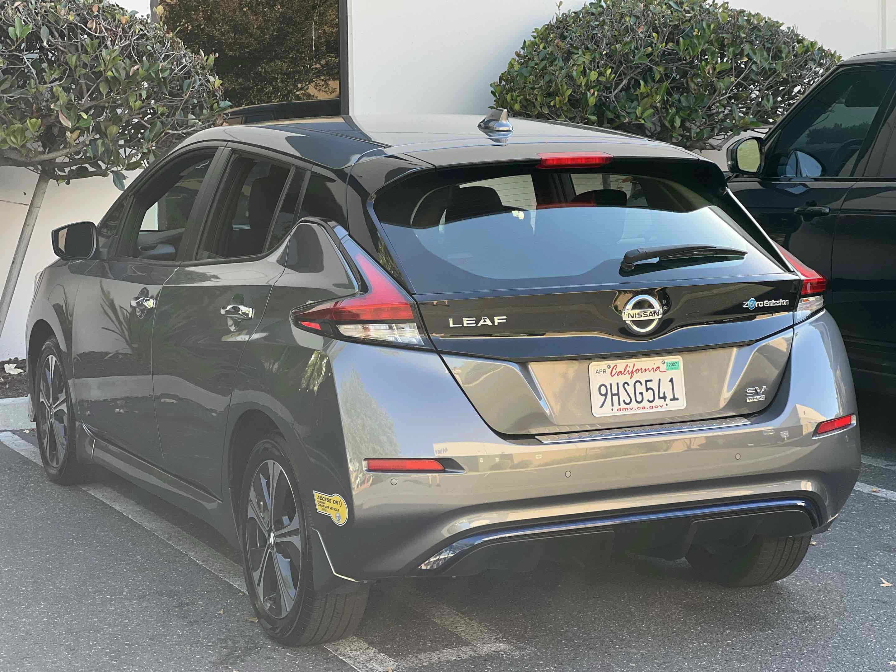 Used 2022 Nissan Leaf SV Plus w/ Protection Package FWD image 40