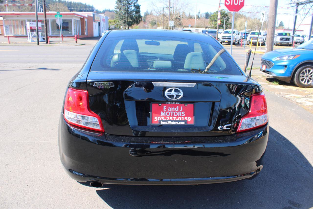 Used 2013 Scion tC image 5