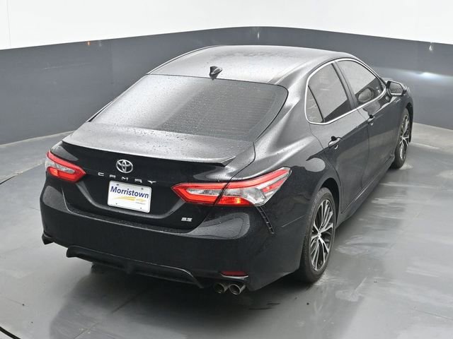 Used 2019 Toyota Camry SE FWD image 36