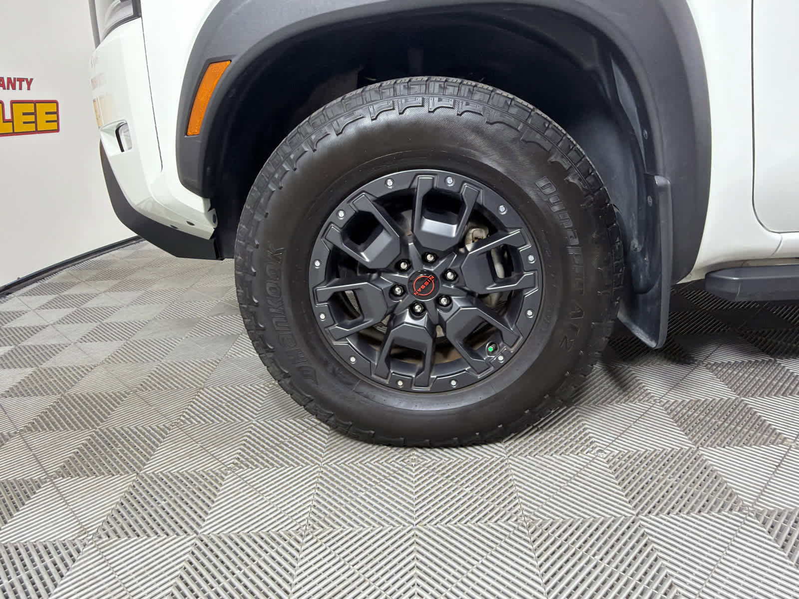 Certified 2023 Nissan Frontier PRO-4X w/ Pro-4X Premium Package AWD/4WD image 10