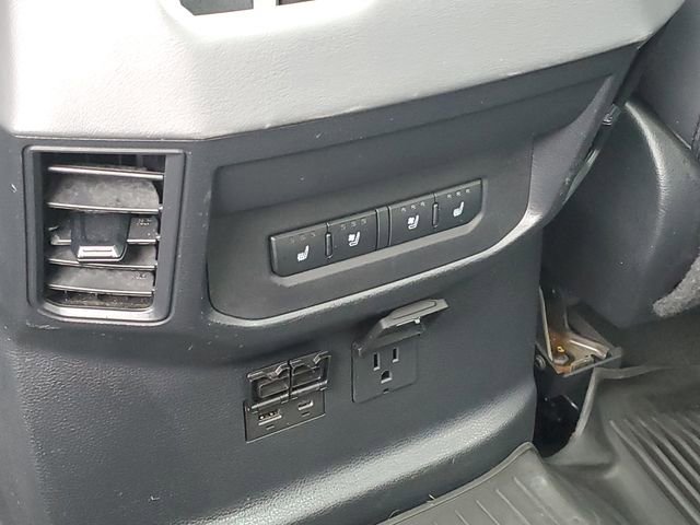 Used 2023 Toyota Tundra Platinum w/ Advanced Package image 21