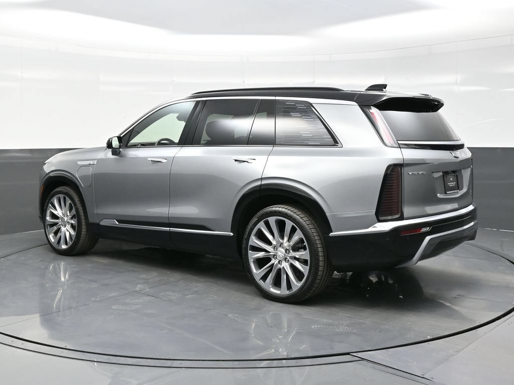 New 2026 Cadillac Vistiq Premium Luxury w/ LPO, Floor Liner Package AWD/4WD image 4