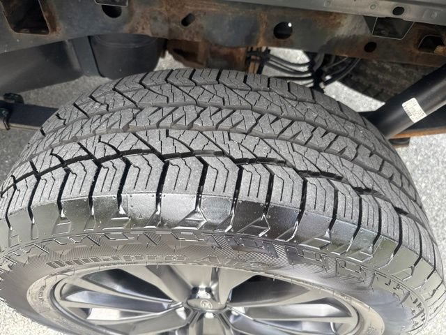 Used 2020 Ford F150 XLT w/ Equipment Group 302A Luxury AWD/4WD image 12