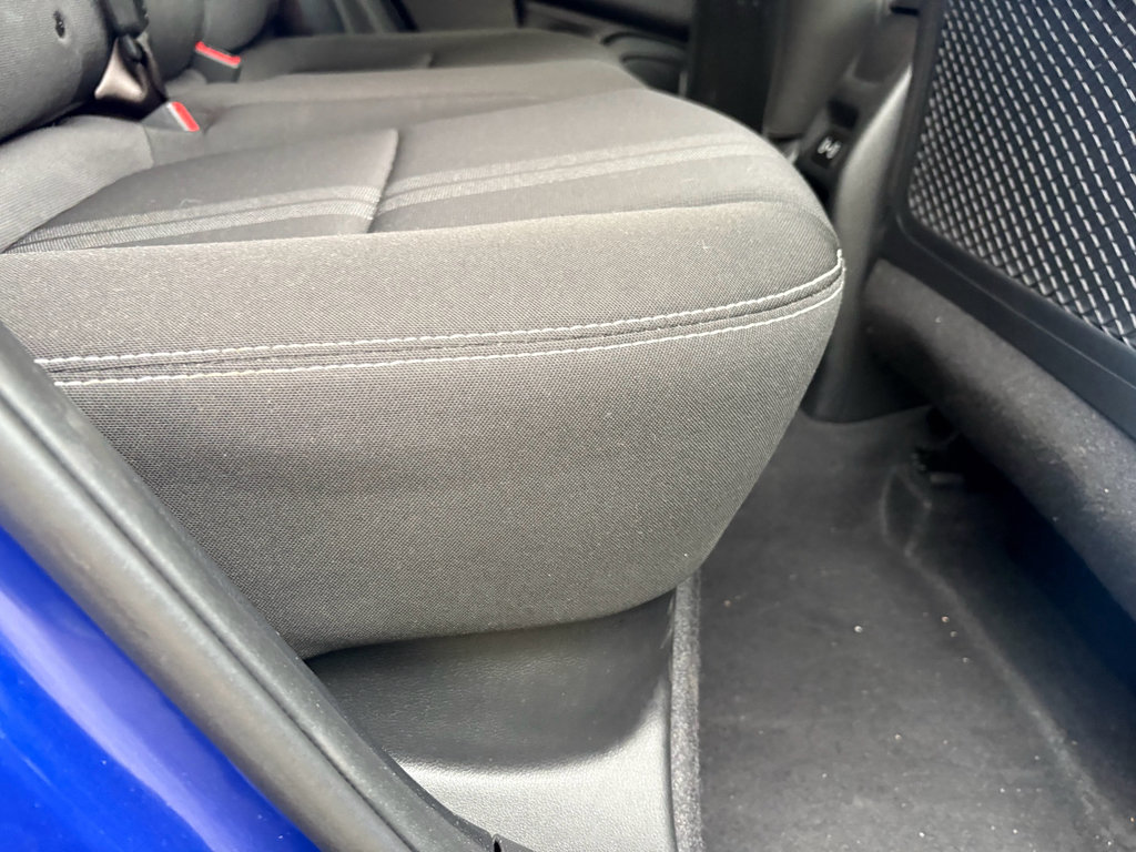 Used 2025 Hyundai Venue SEL FWD image 22