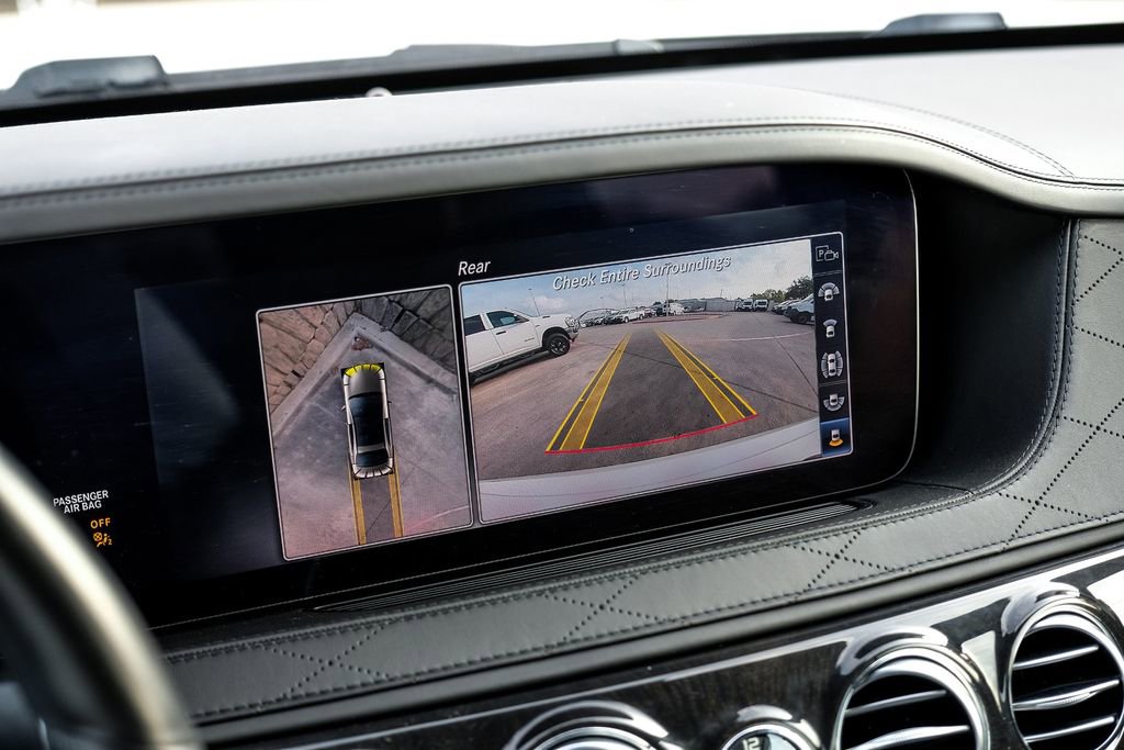 Used 2019 Mercedes-Benz S 560e w/ AMG Line Exterior image 23