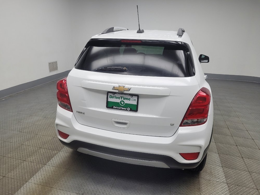 Used 2020 Chevrolet Trax LT w/ LT Convenience Package image 7