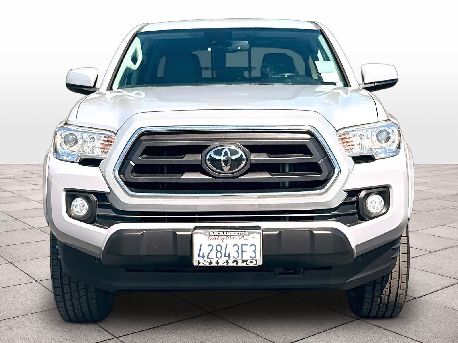 Used 2021 Toyota Tacoma SR5 w/ Blackout Package (TMS) RWD image 3