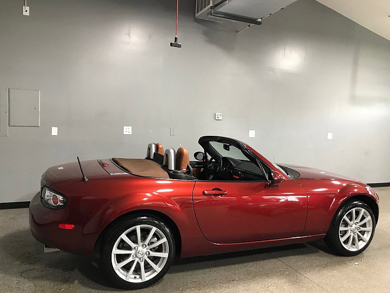 Used 2008 MAZDA MX-5 Miata Grand Touring w/ Premium Pkg RWD image 5