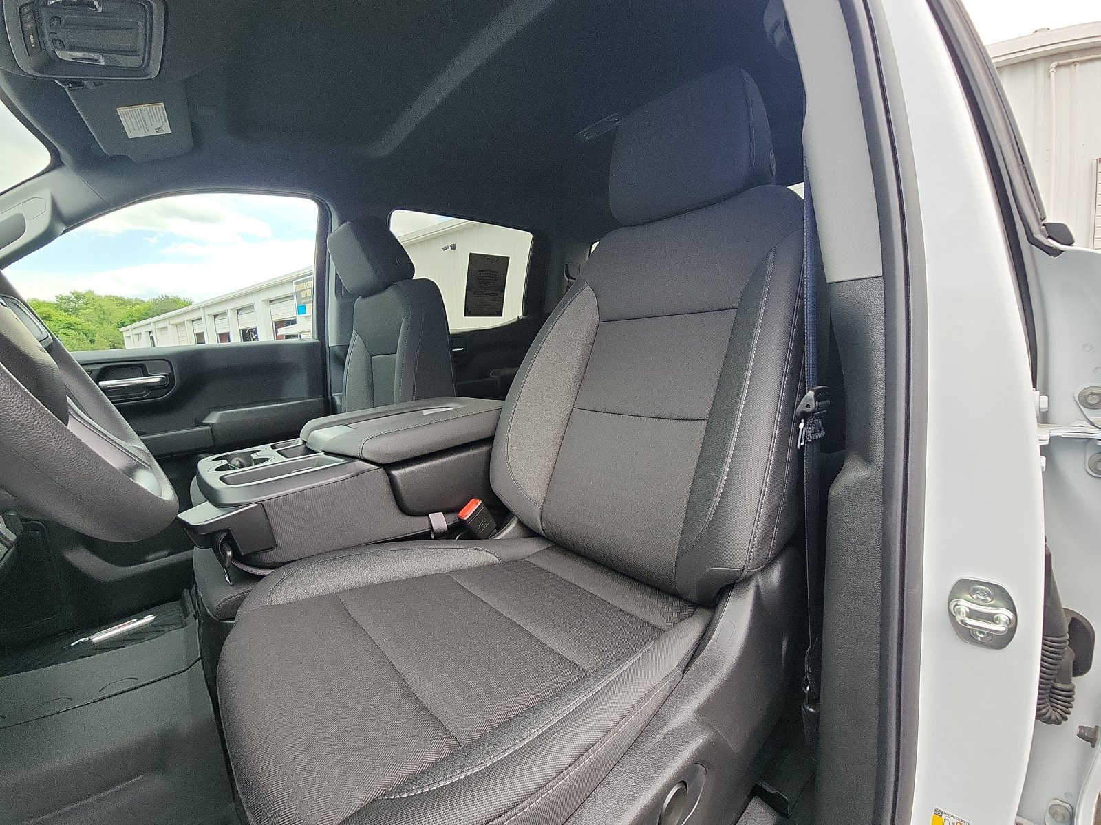 New 2026 Chevrolet Silverado 1500 Custom Trail Boss w/ LPO, Dark Essentials Package AWD/4WD image 21