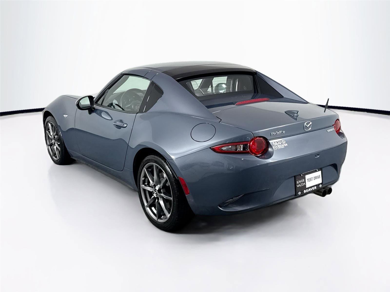 Used 2020 MAZDA MX-5 Miata RF Grand Touring video 2