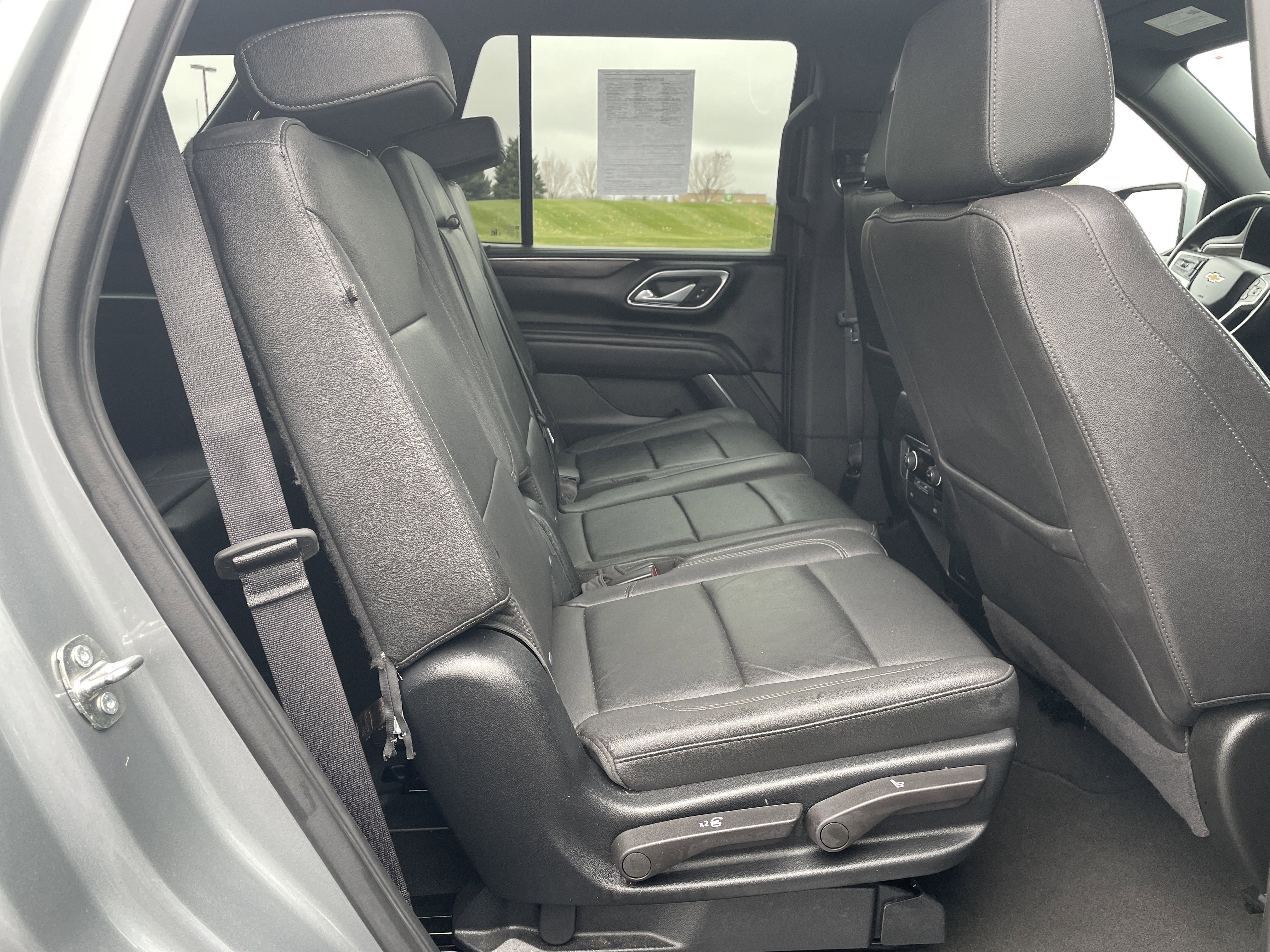 Used 2023 Chevrolet Tahoe LT image 24