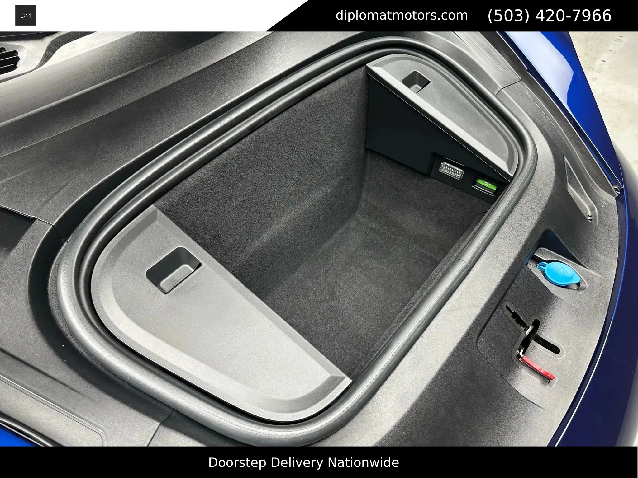 Used 2020 Porsche Taycan image 45