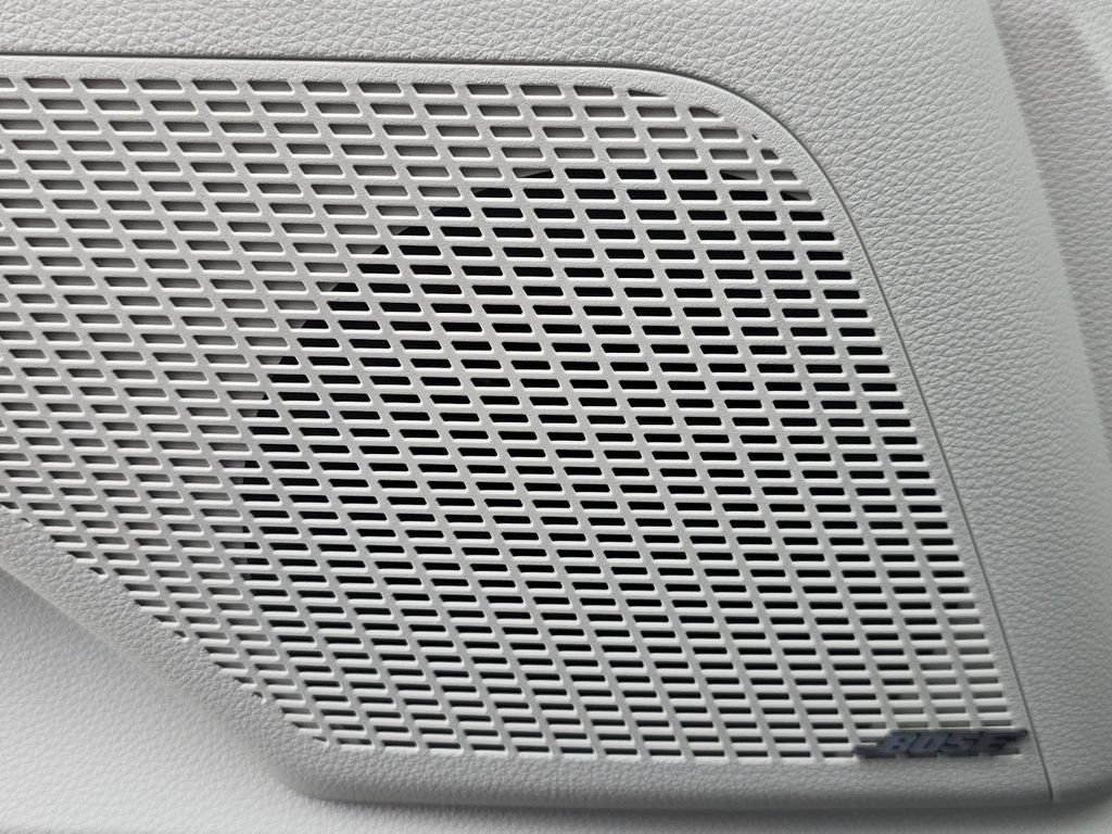 Used 2024 Kia Carnival SX Prestige FWD image 24