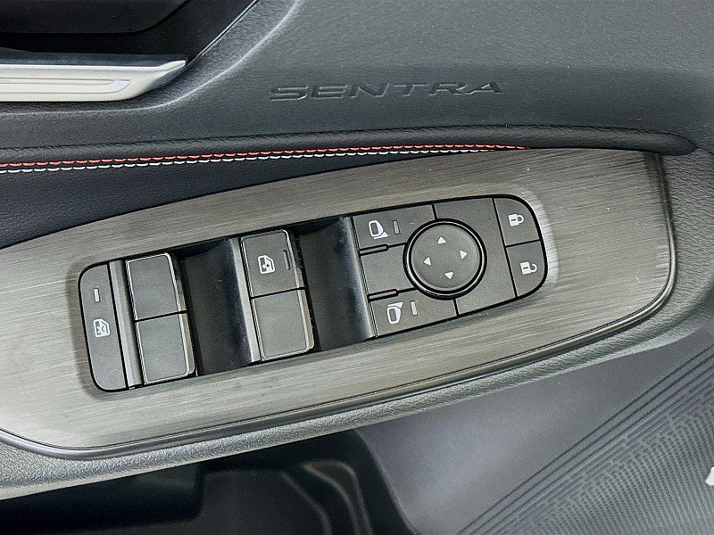 New 2026 Nissan Sentra SR w/ SR Premium Package FWD image 19