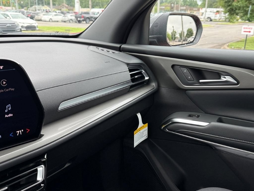 New 2026 Chevrolet Traverse LT w/ Driver Confidence Package FWD image 19