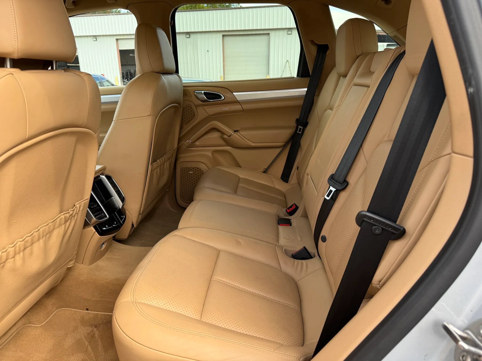 Used 2013 Porsche Cayenne S AWD/4WD image 21