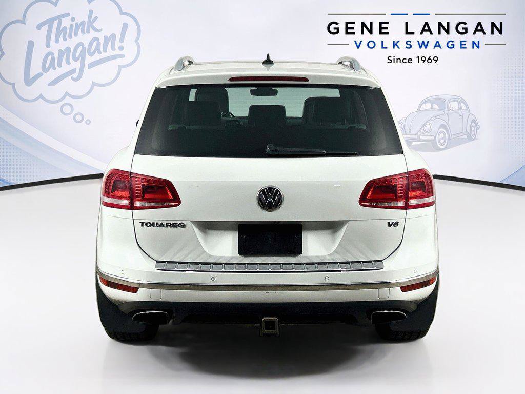 Used 2017 Volkswagen Touareg Wolfsburg Edition AWD/4WD image 6