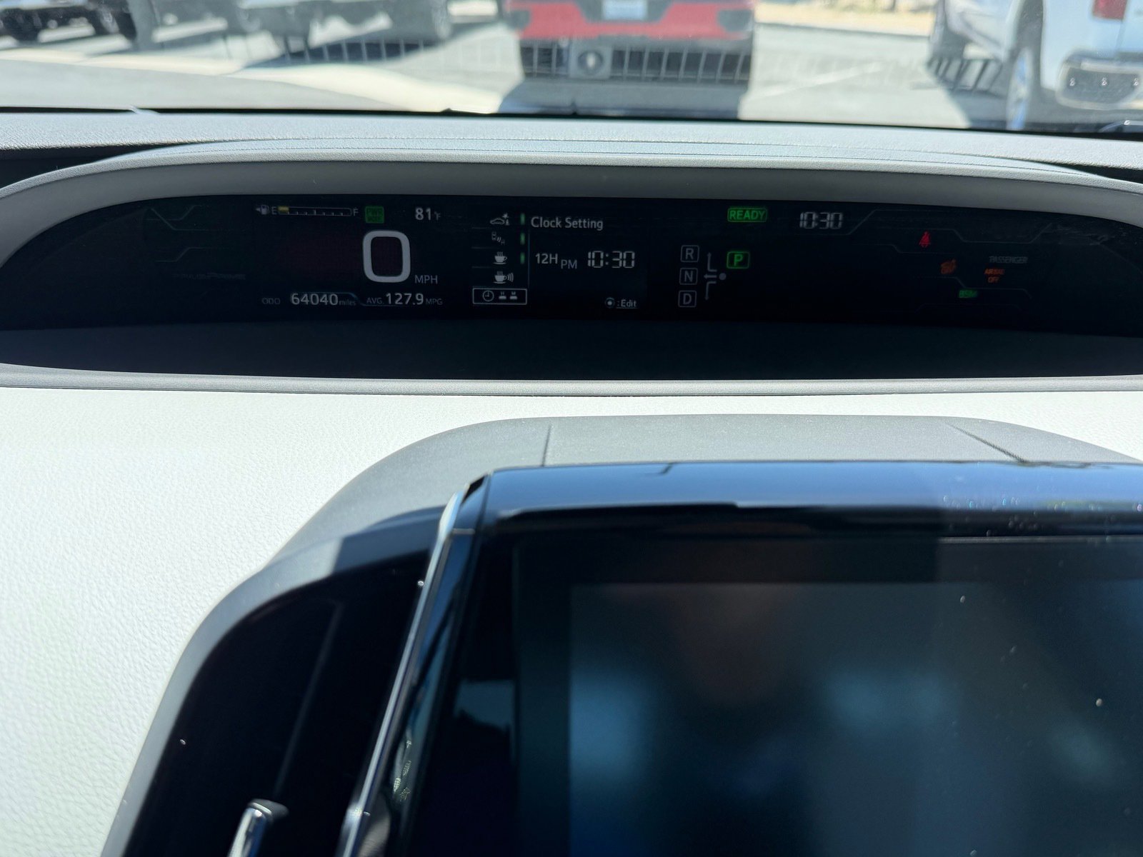Used 2018 Toyota Prius Prime Advanced w/ Carpet Mat Package FWD image 9