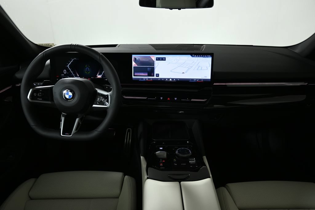 Used 2026 BMW 530i xDrive AWD/4WD image 17