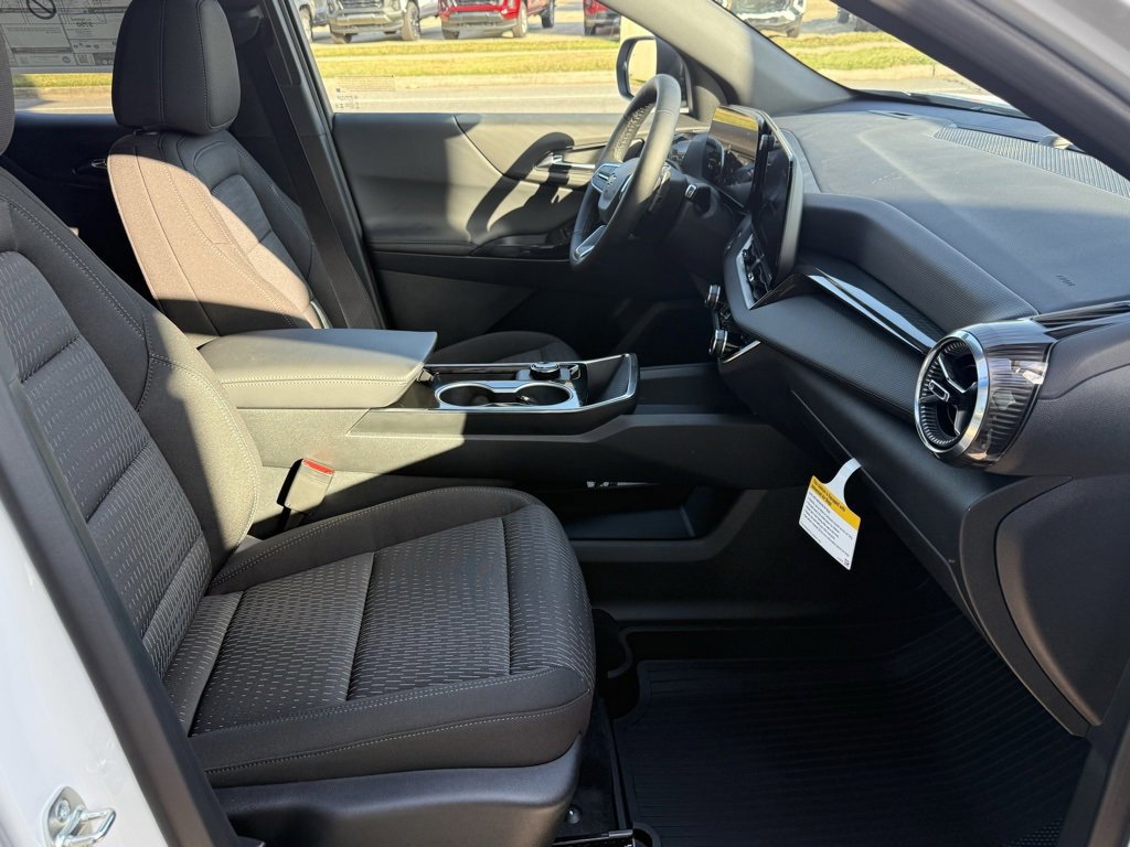 New 2026 Chevrolet Equinox LT w/ Safety and Technology Package image 39