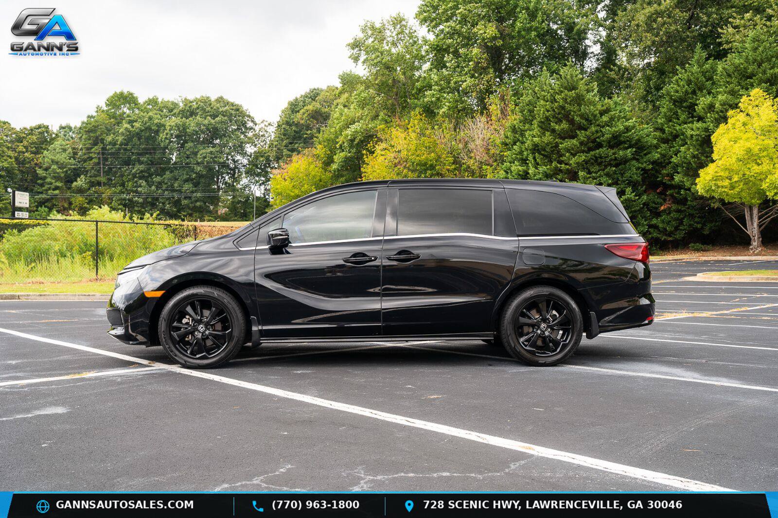 Used 2023 Honda Odyssey Sport image 4