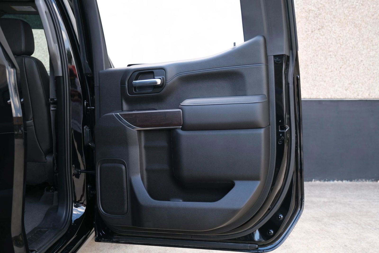 Used 2021 GMC Sierra 1500 Denali w/ Driver Alert Package II image 27