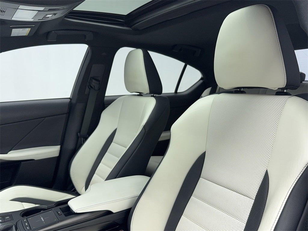 Used 2022 Lexus IS 350 F Sport w/ Accessory Package image 33