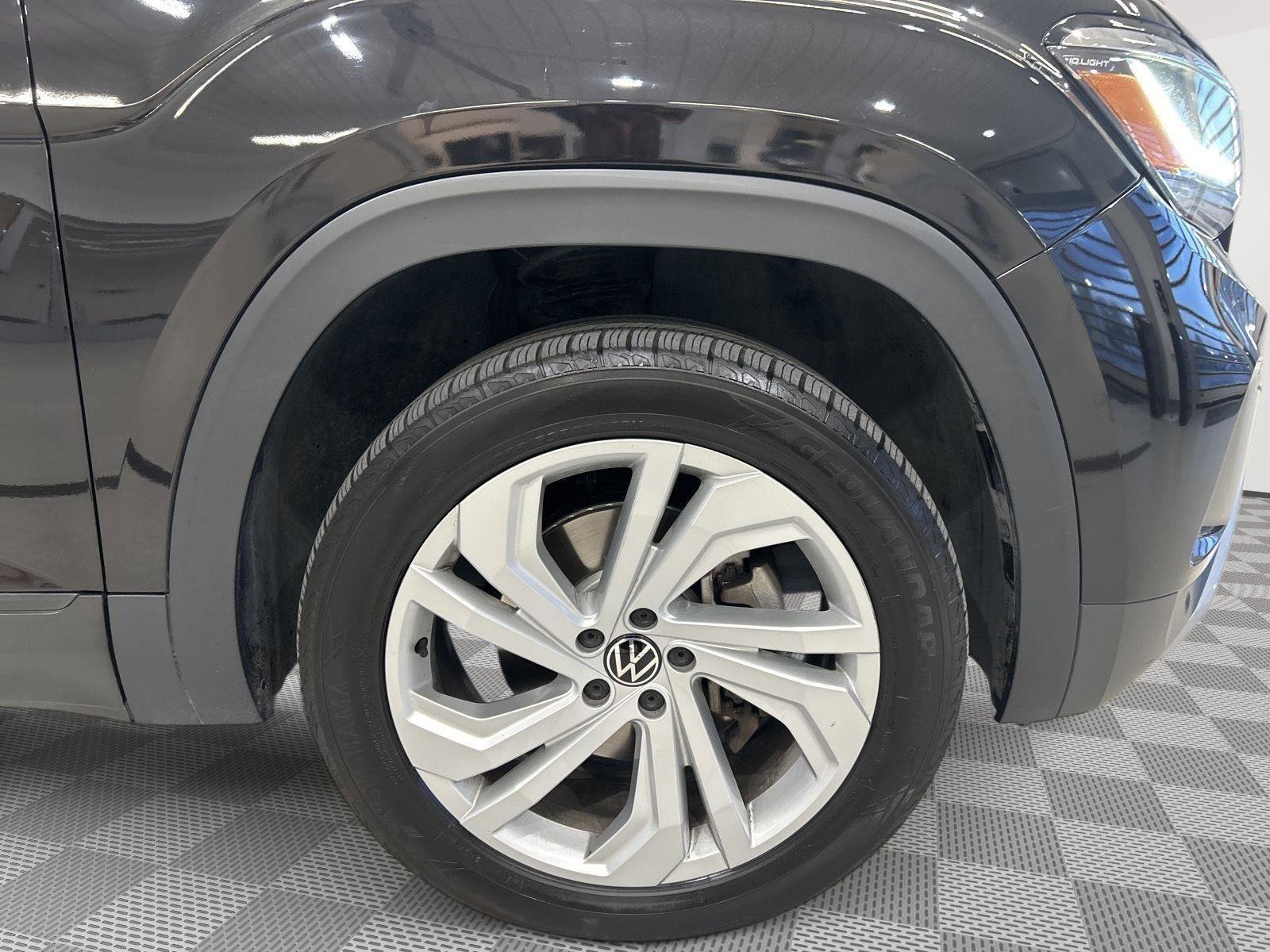 Used 2021 Volkswagen Atlas SE w/ Towing Package AWD/4WD image 21