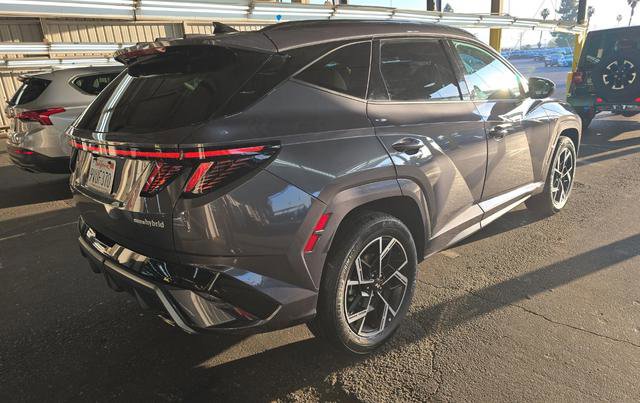 Used 2025 Hyundai Tucson N Line image 3
