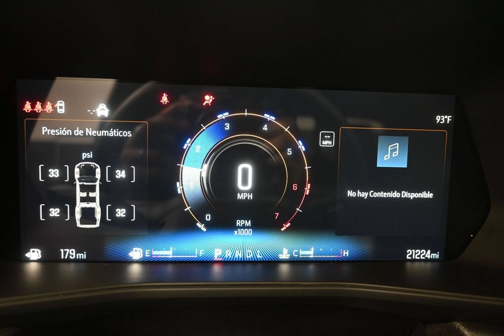 Used 2025 Chevrolet Colorado W/T RWD image 13