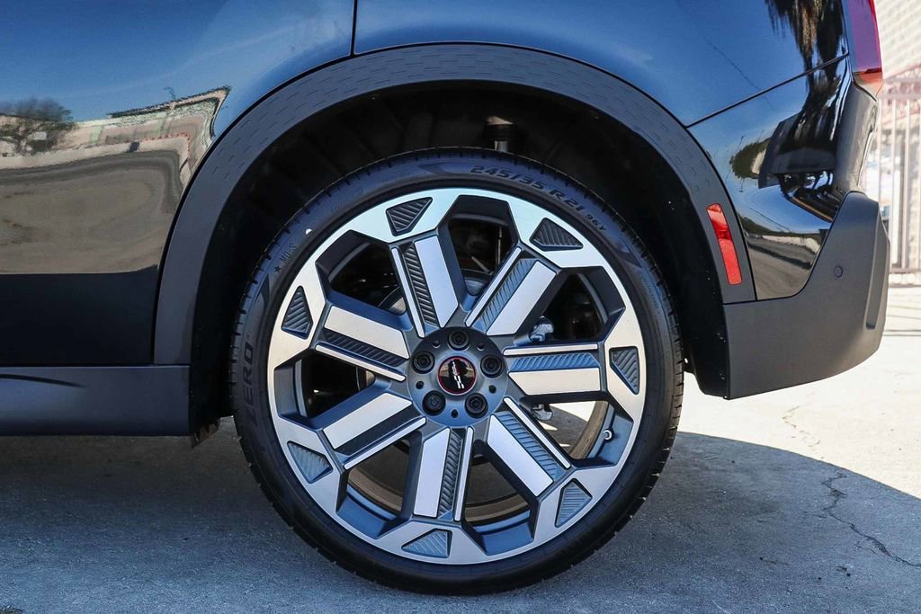 New 2026 MINI Cooper Countryman S w/ Comfort Package Max image 11