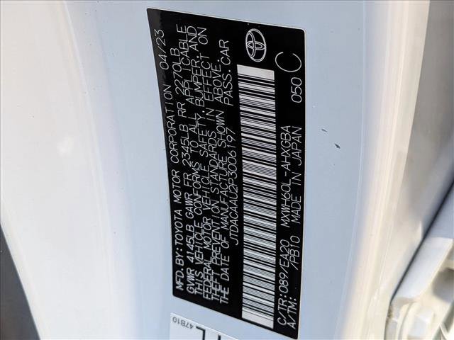 Used 2023 Toyota Prius XLE FWD image 19