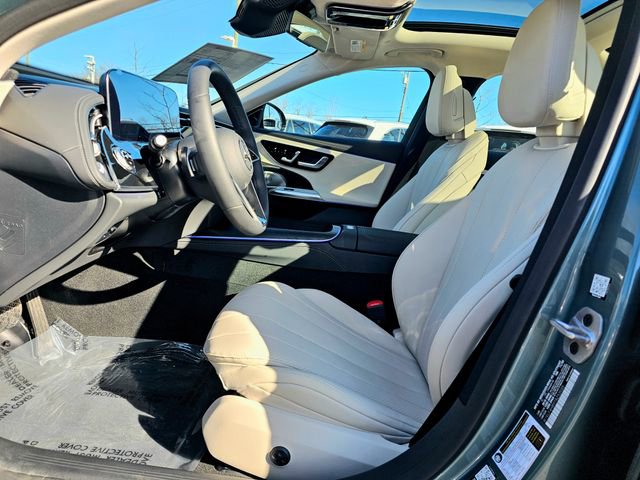 New 2026 Mercedes-Benz E 350 4MATIC Sedan image 17