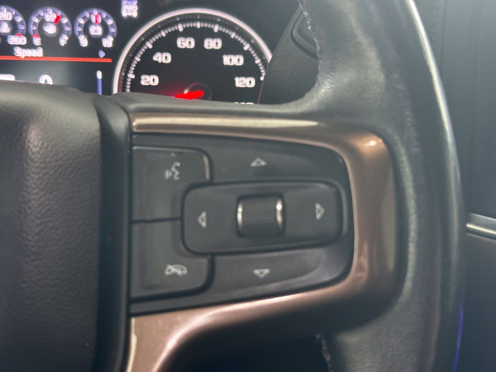 Used 2022 Chevrolet Silverado 1500 High Country w/ Z71 Off-Road Package AWD/4WD image 12
