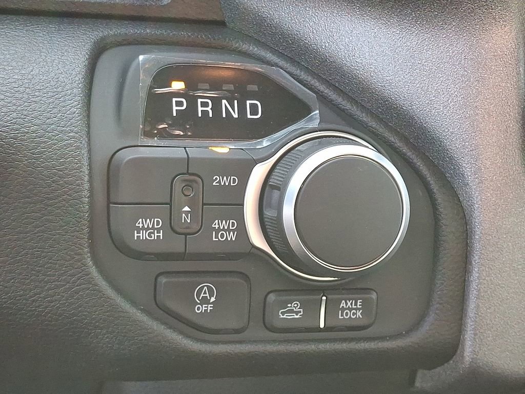 New 2026 RAM 1500 Classic Warlock image 16