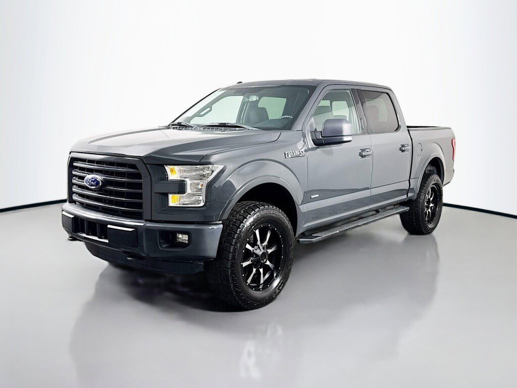 Used 2016 Ford F150 XLT w/ Equipment Group 302A Luxury image 1