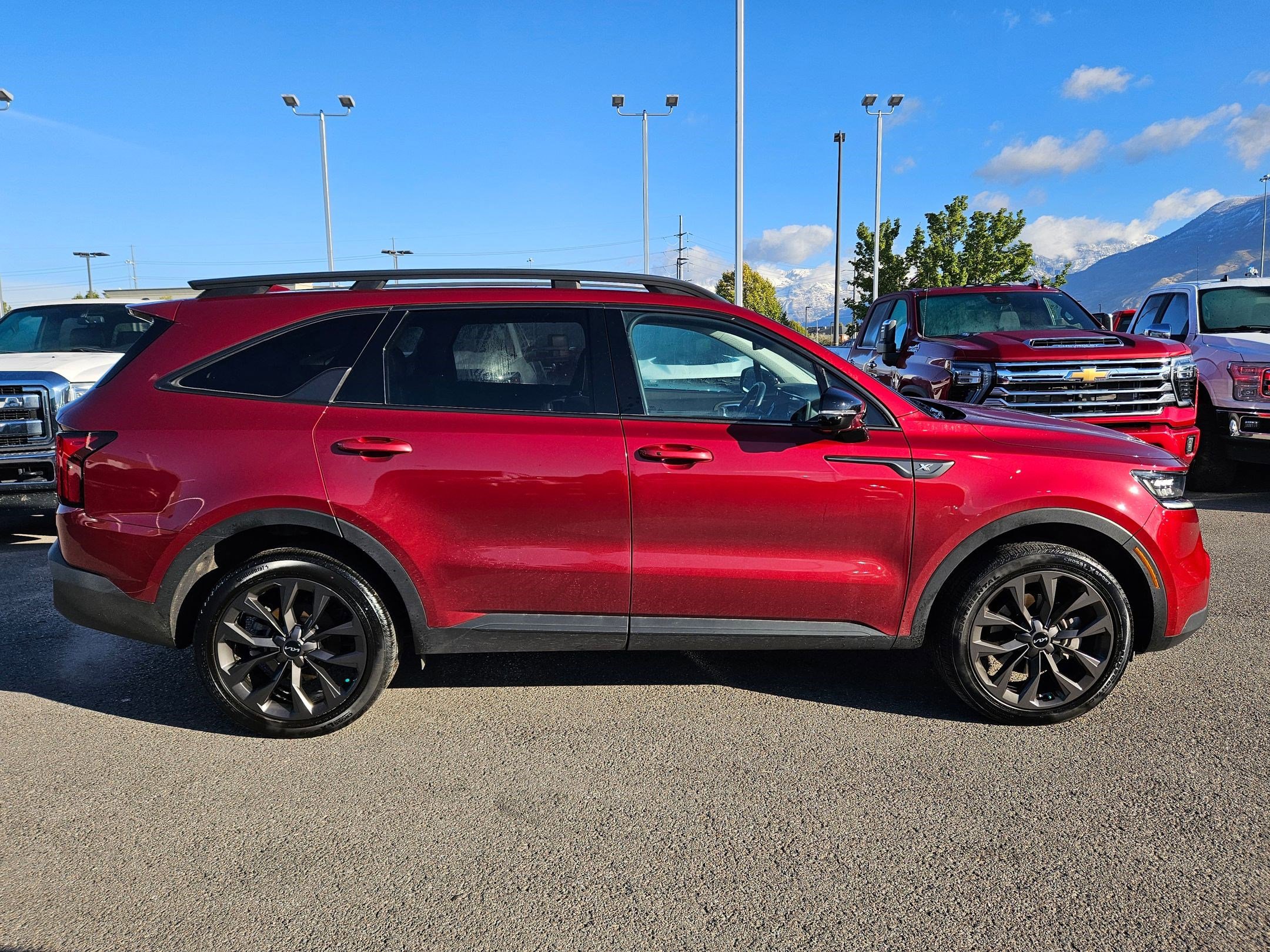 Used 2023 Kia Sorento SX Prestige image 2