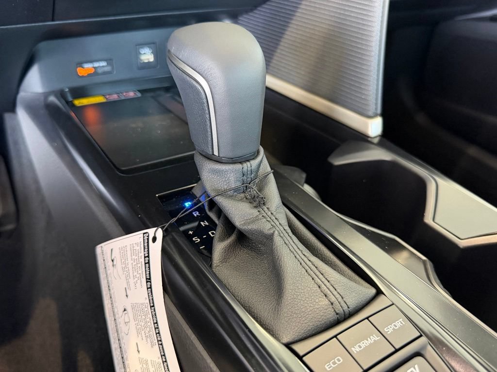 Certified 2026 Toyota Camry SE FWD image 29
