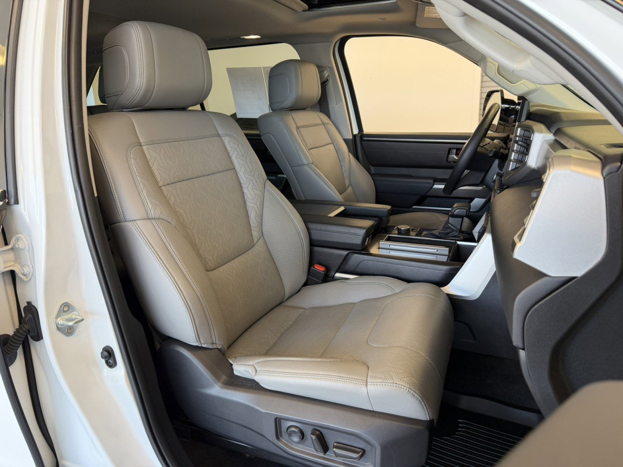 Used 2023 Toyota Sequoia SR5 w/ SR5 Premium Package image 40