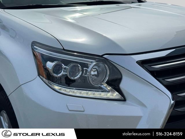 Used 2017 Lexus GX 460 Premium w/ Premium Package image 11