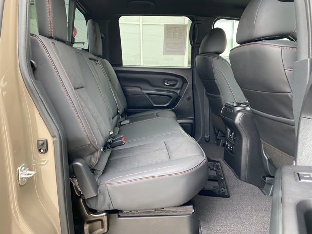 Used 2023 Nissan Titan PRO-4X image 18