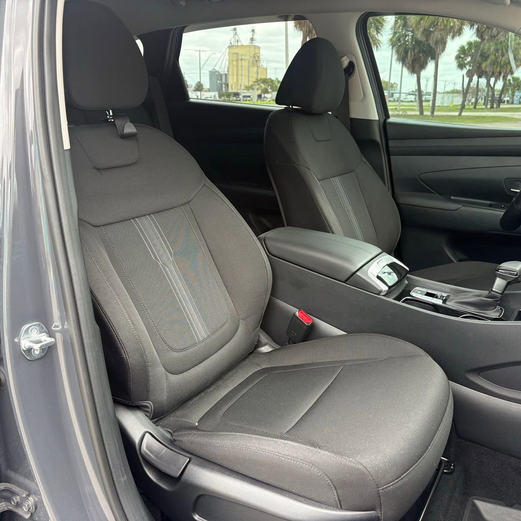 Used 2025 Hyundai Tucson SEL image 17