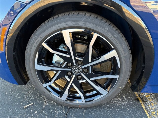 New 2026 Toyota Prius Plug-In Hybrid image 16