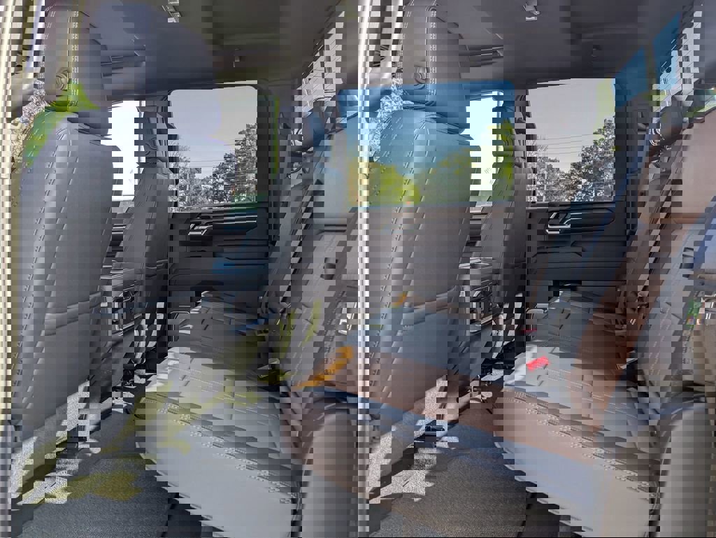 New 2026 Chevrolet Silverado 2500 High Country w/ Technology Package image 29