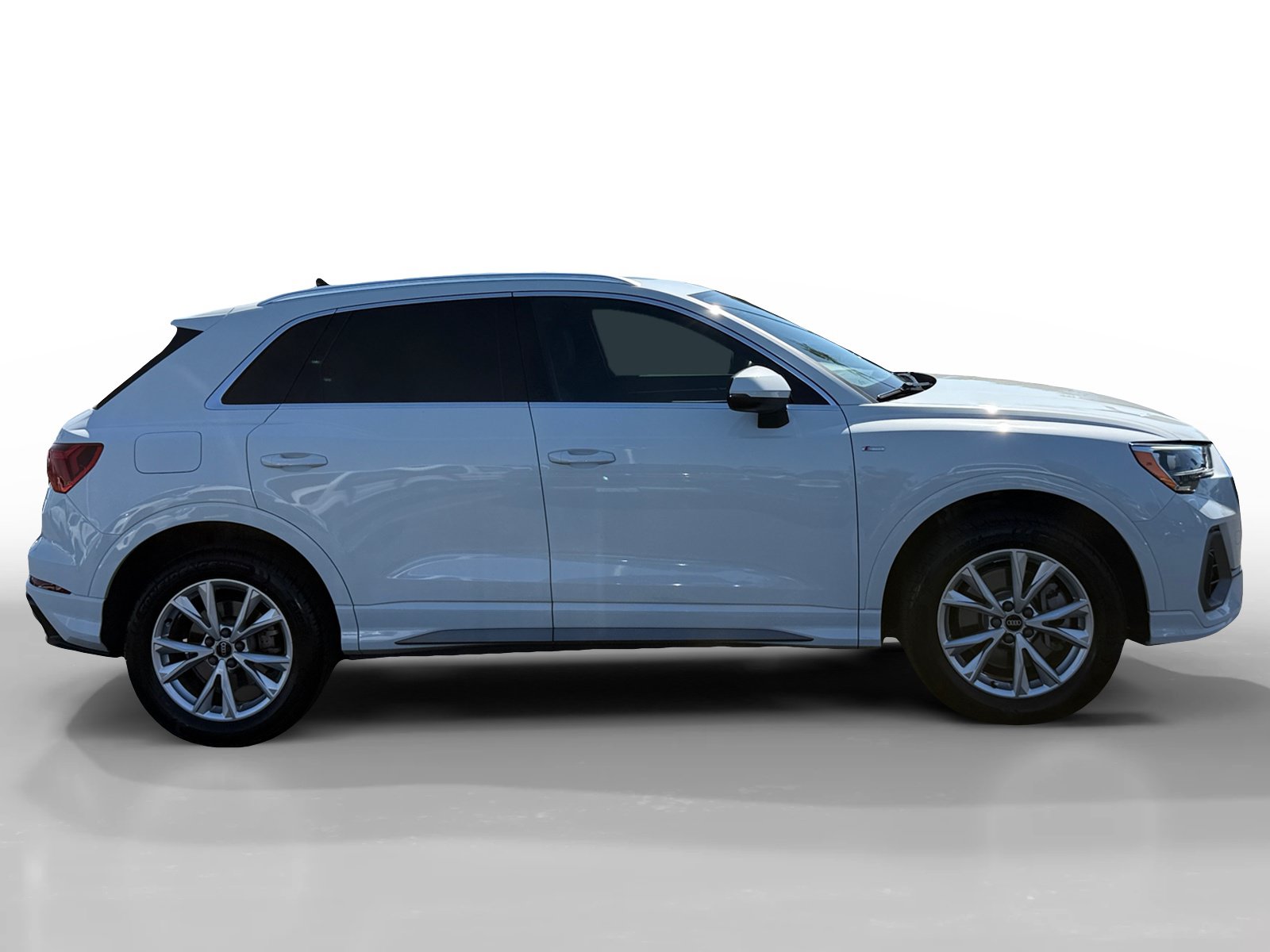 Used 2022 Audi Q3 2.0T Premium w/ Convenience Package AWD/4WD image 6